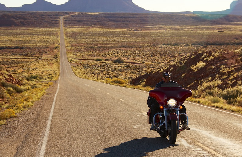 Best Scenic Roads For Motorcycles In The U.S. Southwest